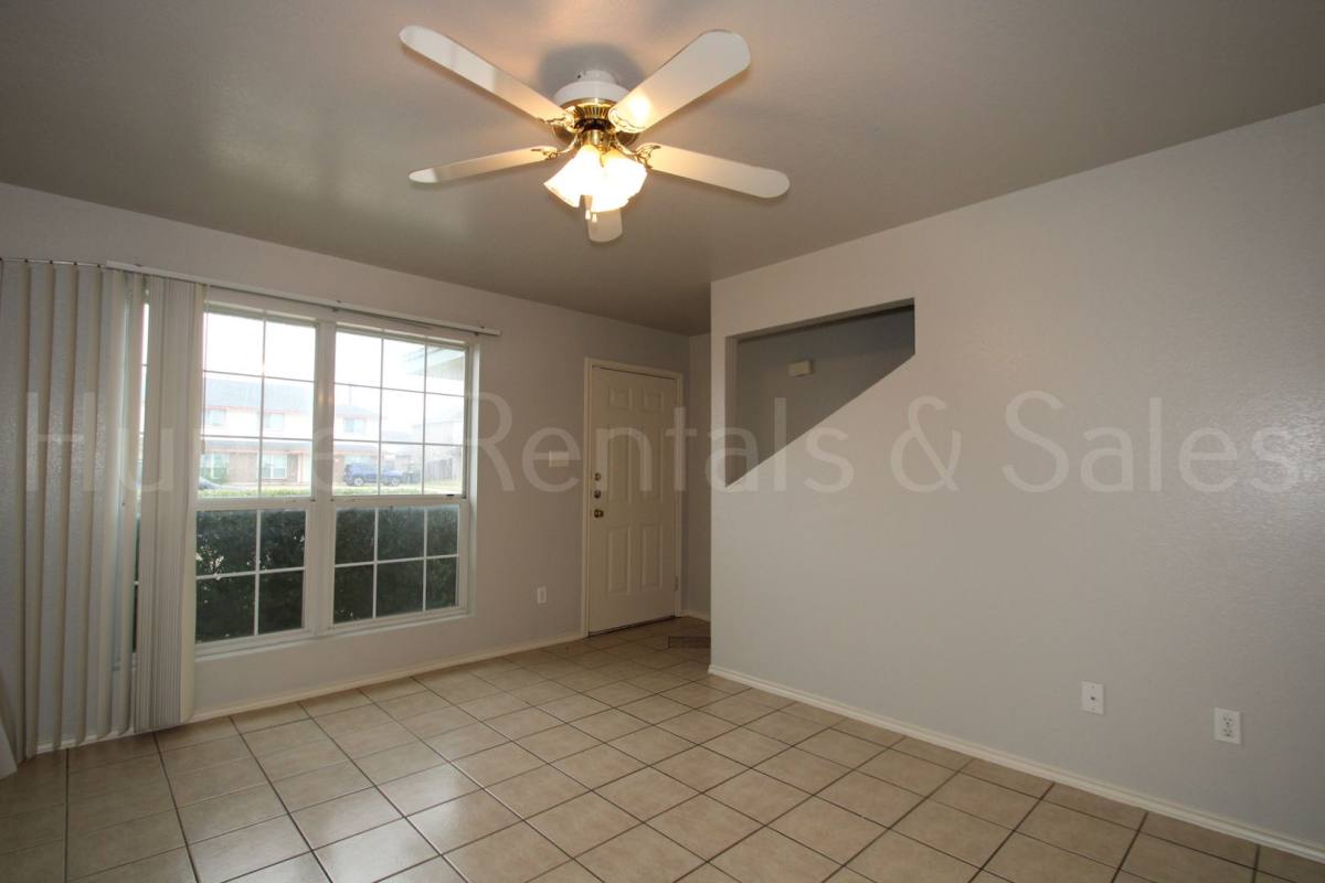 4301-D Alan Kent Dr, Killeen, TX 76549 - Townhouse for Rent - Image 4