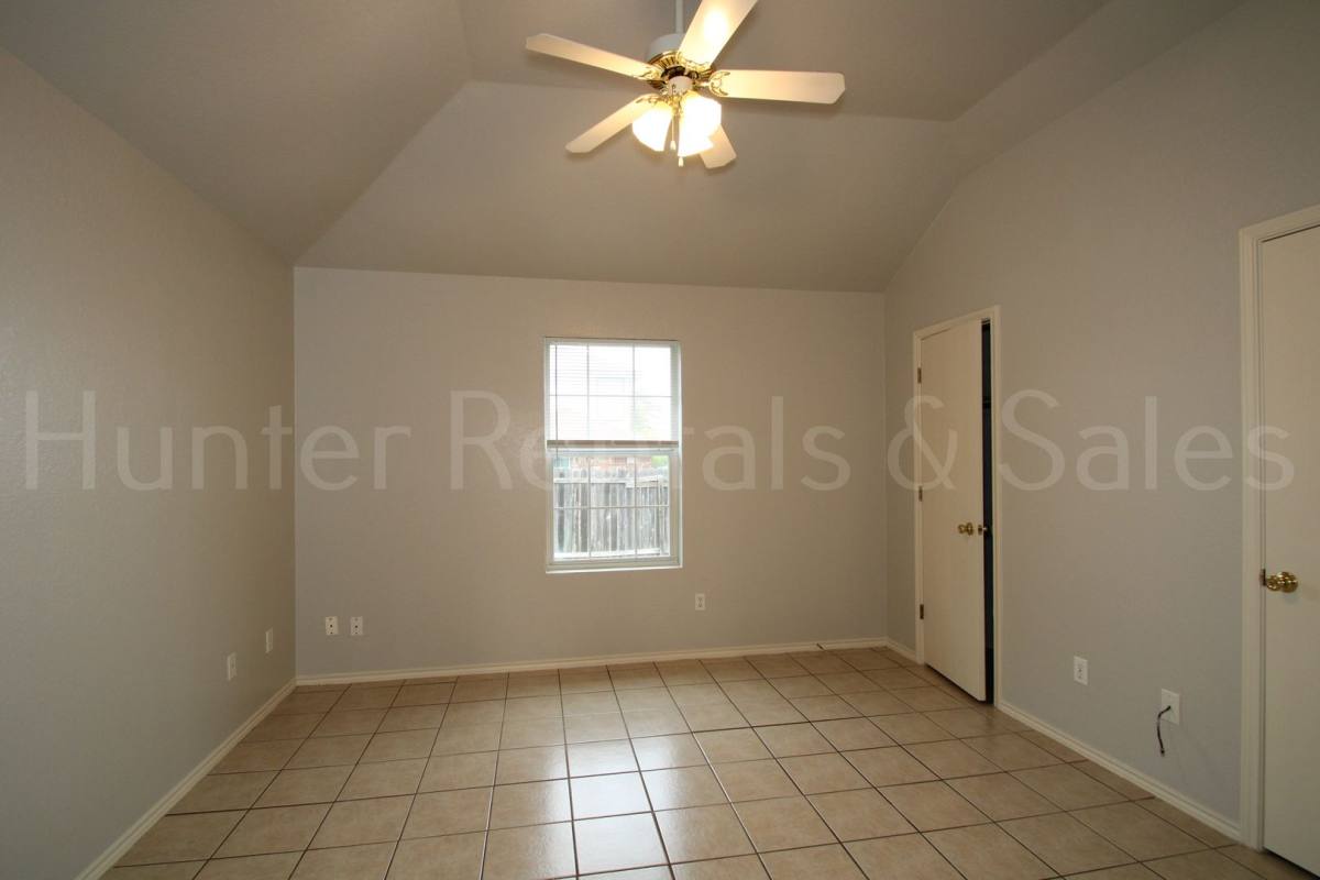 4301-D Alan Kent Dr, Killeen, TX 76549 - Townhouse for Rent - Image 10