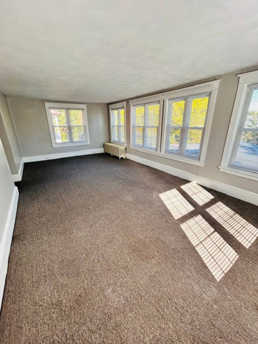 1214 Cherry St, 2nd Floor, Williamsport, PA 17701 - Apartment for Rent - Image 4