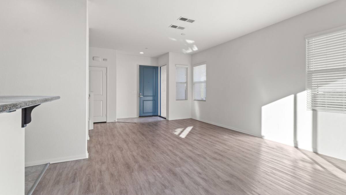 1536-1558 Coronado Ave, San Diego, CA 92154 - Townhouse for Rent - Image 6