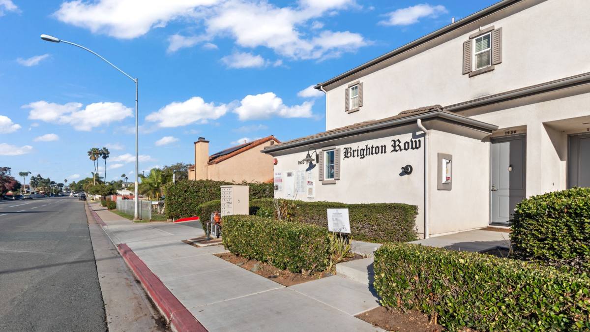 1536-1558 Coronado Ave, San Diego, CA 92154 - Townhouse for Rent