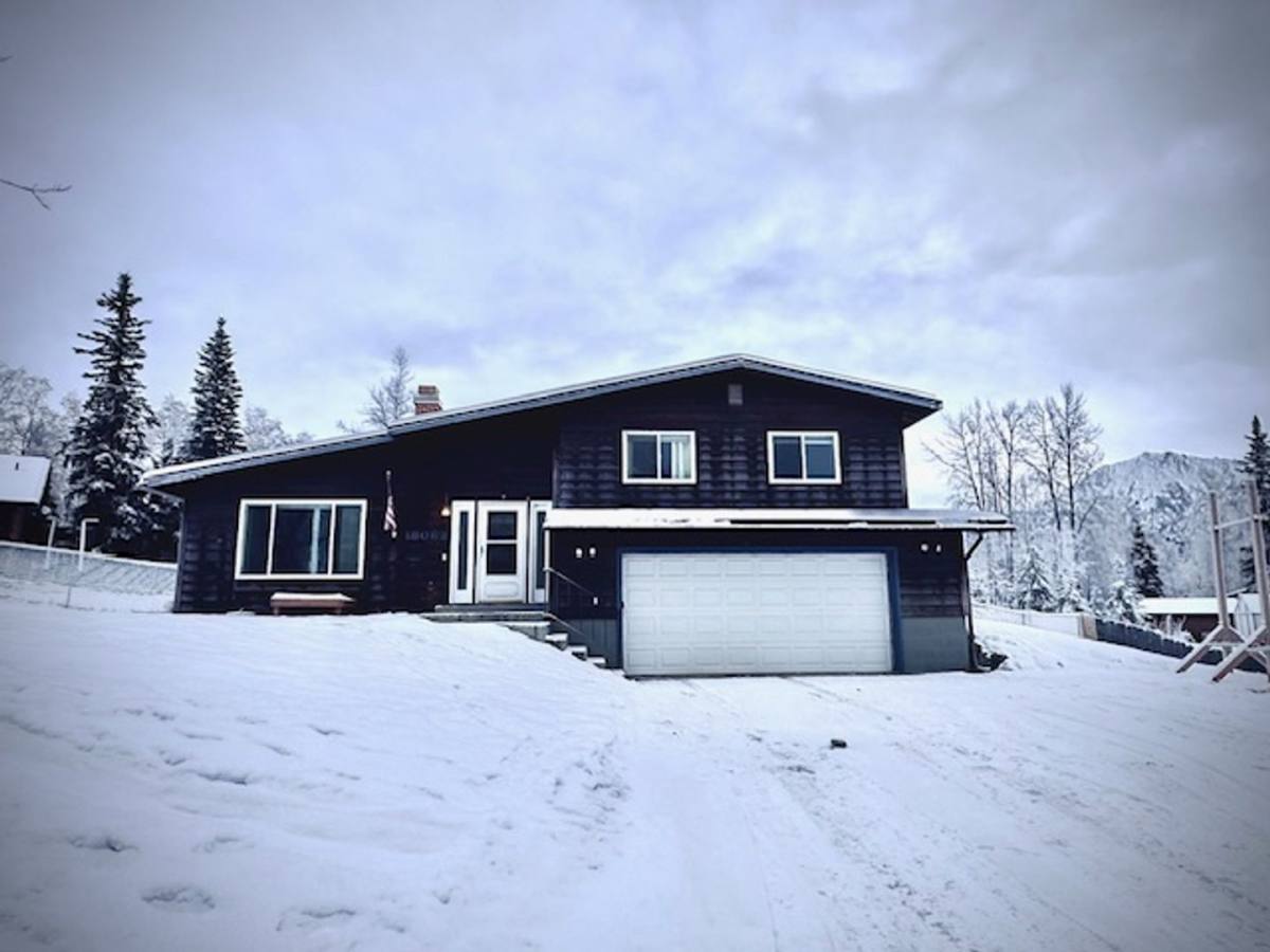 House for rent at 18062 Meadow Creek Dr, Eagle River, AK 99577
