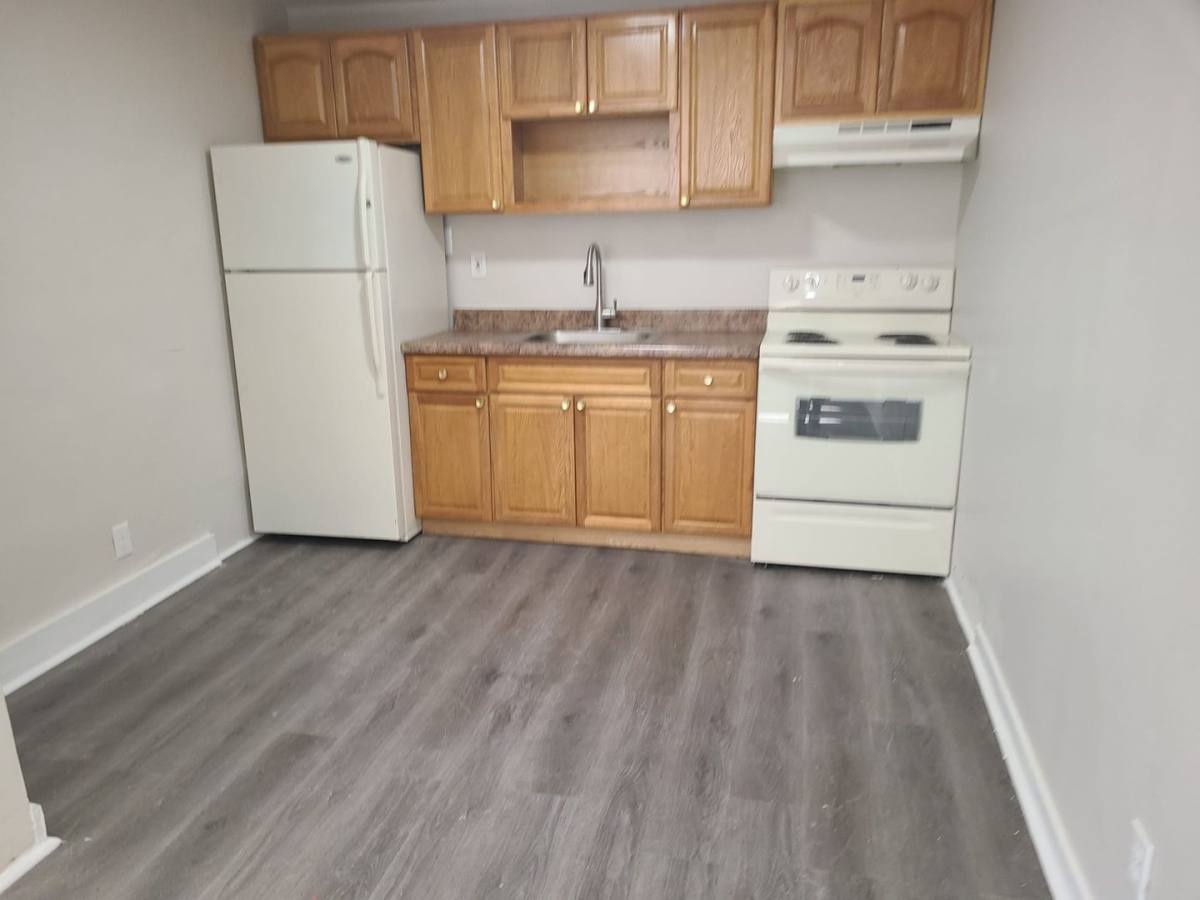 Rockland, 1309 W Rockland, Philadelphia, PA 19141 - Apartment for Rent