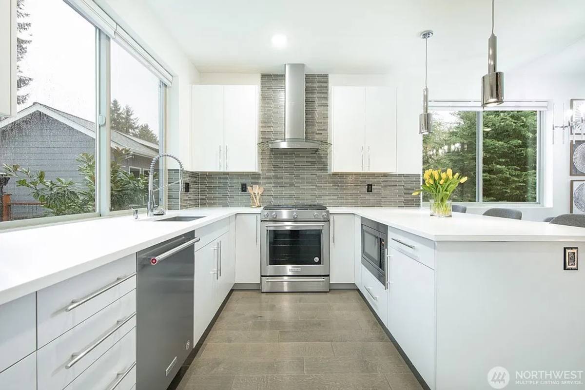 744 N 95th St #B, Seattle, WA 98103 - Townhouse for Rent - Image 8