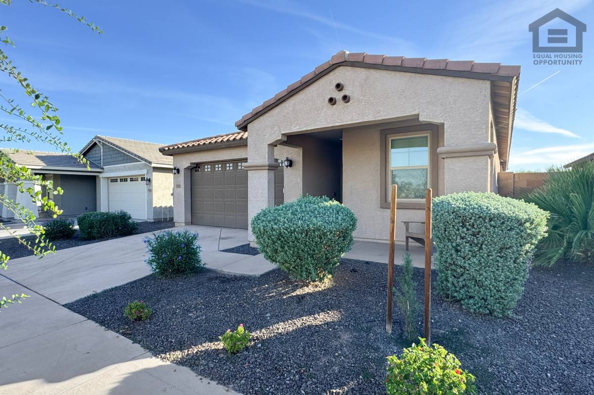 7019 S 13th Way, Phoenix, AZ 85042 - House for Rent - Image 3