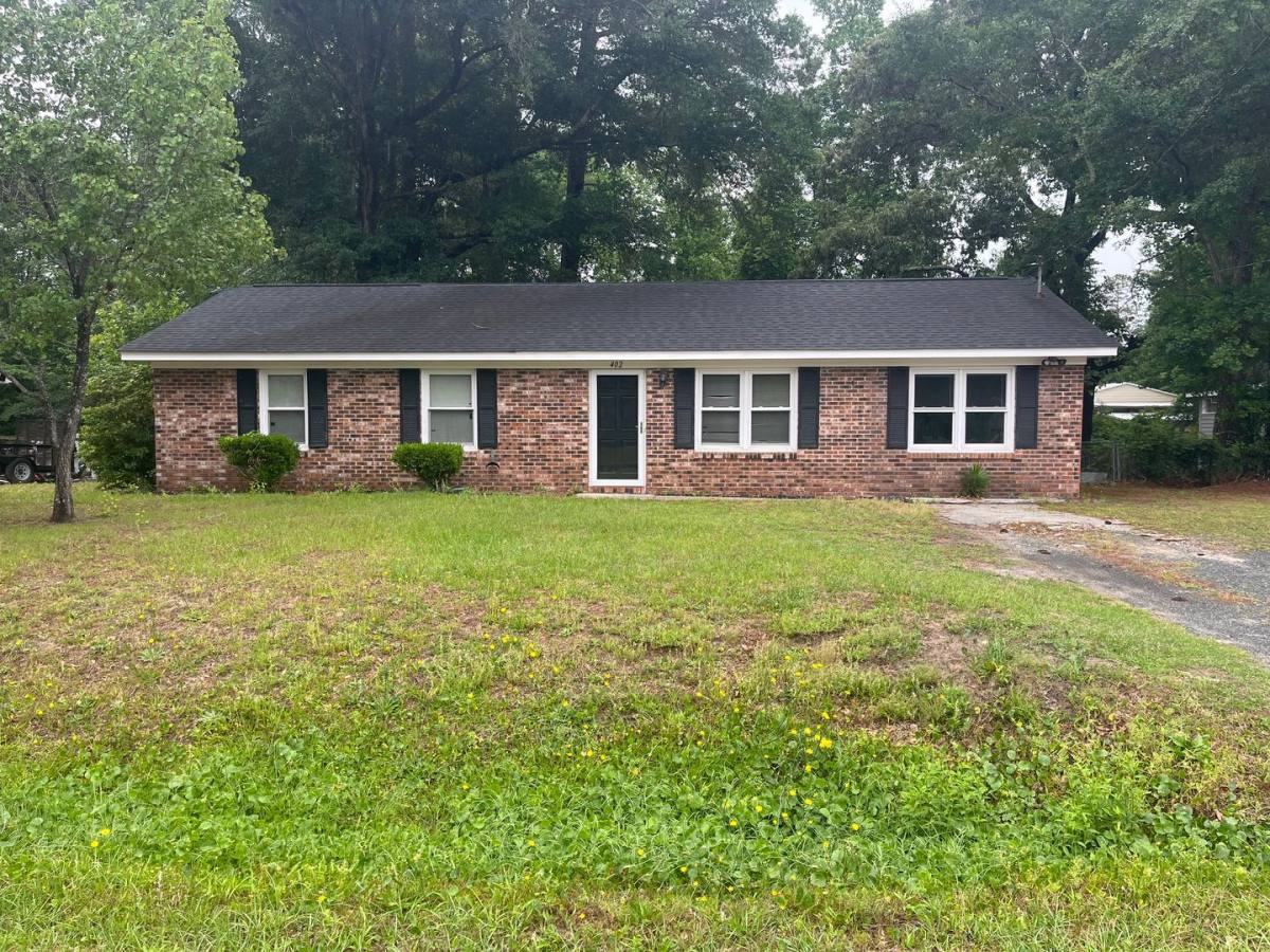 402 McClure Circle, Castle Hayne, NC 28429 - House for Rent - Image 1