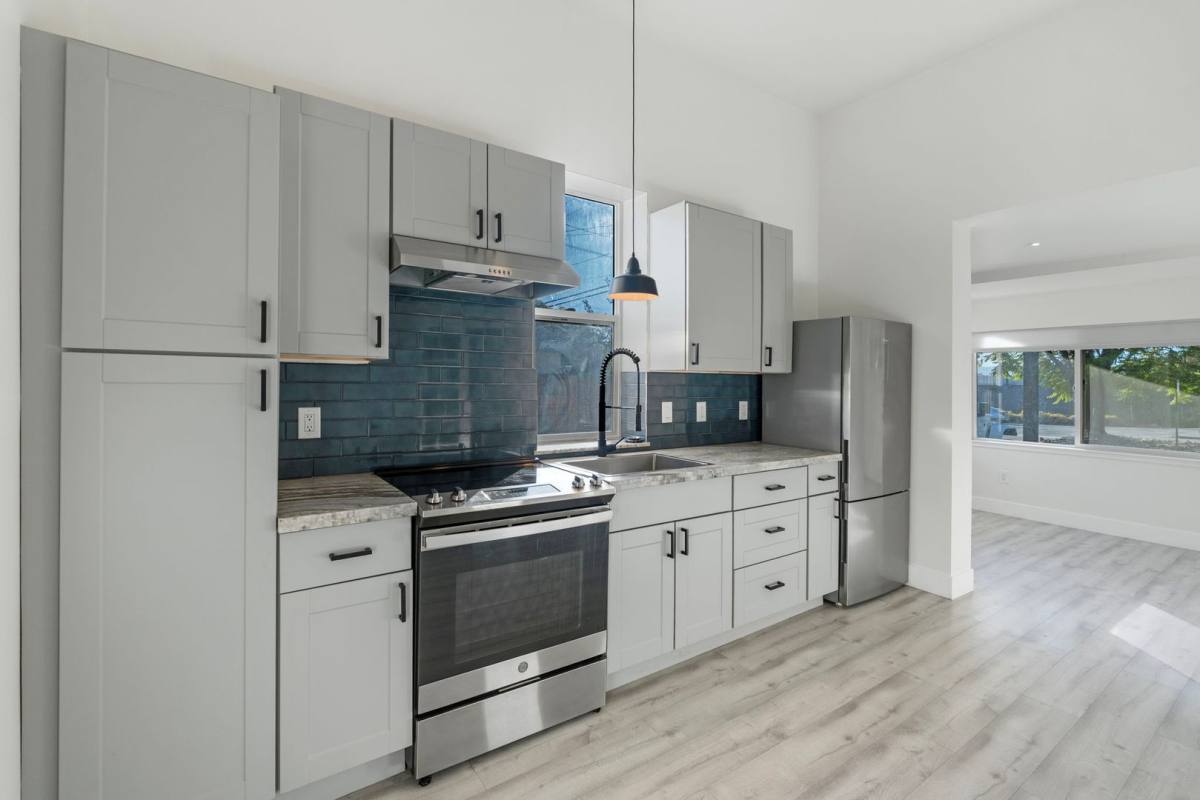 903 W 7th St, Reno, NV 89503 - Apartment for Rent
