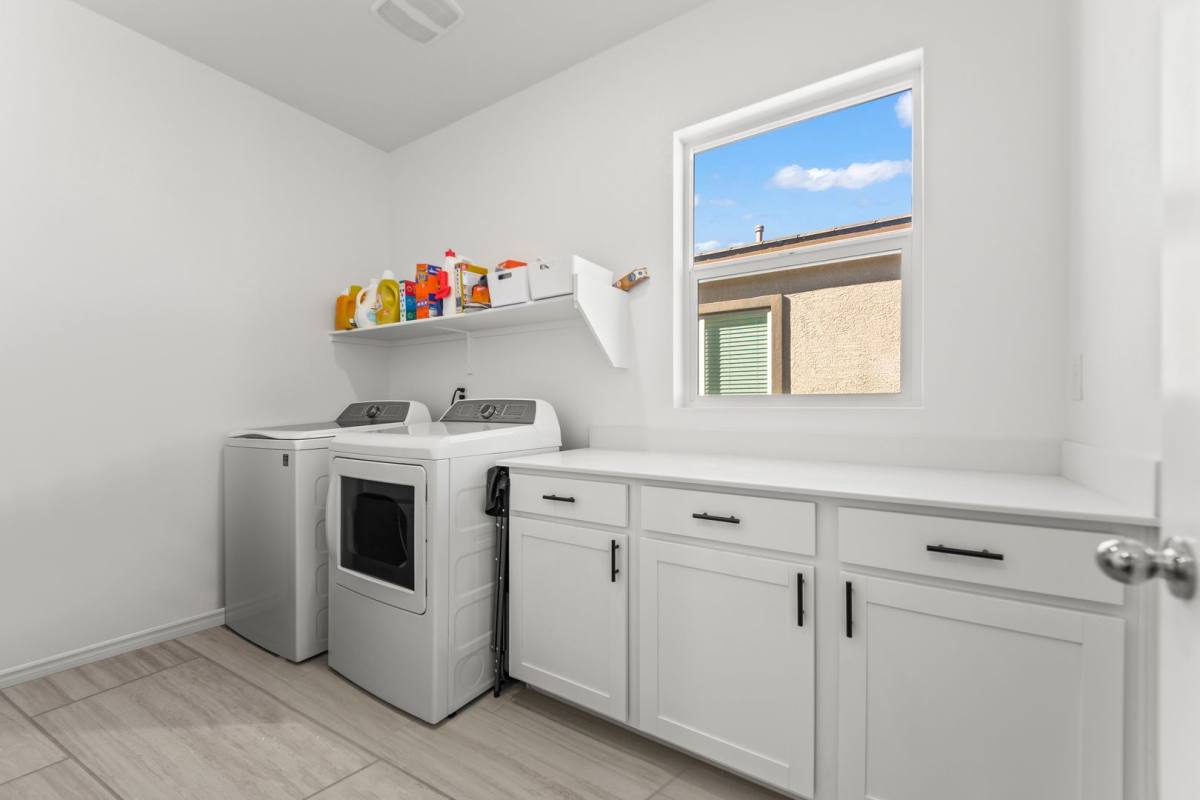 280 Mount Steele, Henderson, NV 89015 - House for Rent - Image 4