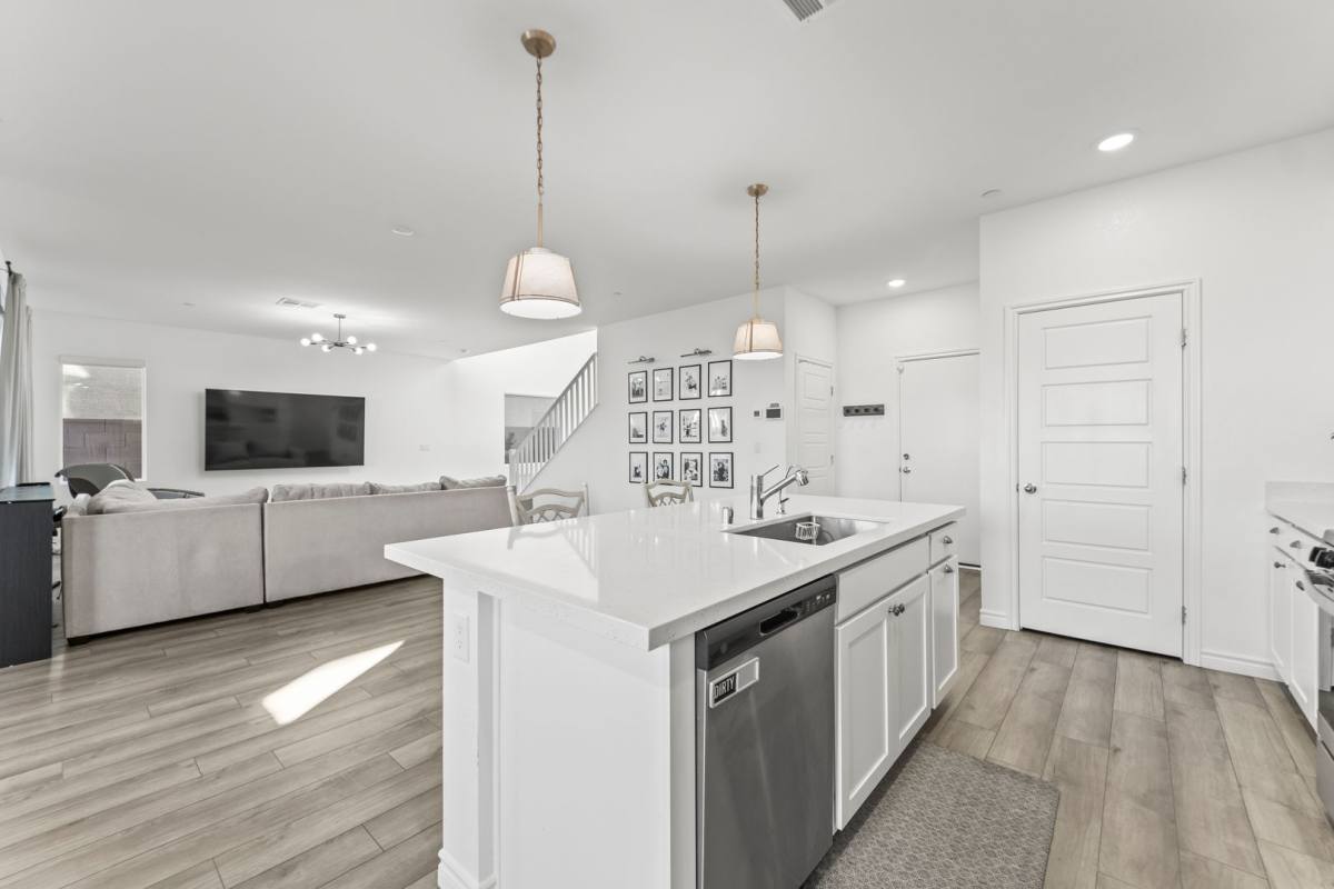 280 Mount Steele, Henderson, NV 89015 - House for Rent - Image 8