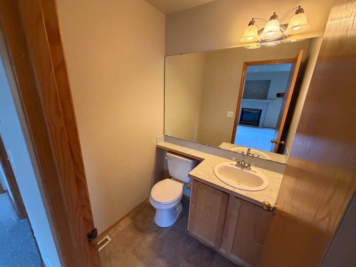 2618 NE 24th Court, Renton, WA 98056 - House for Rent - Image 7