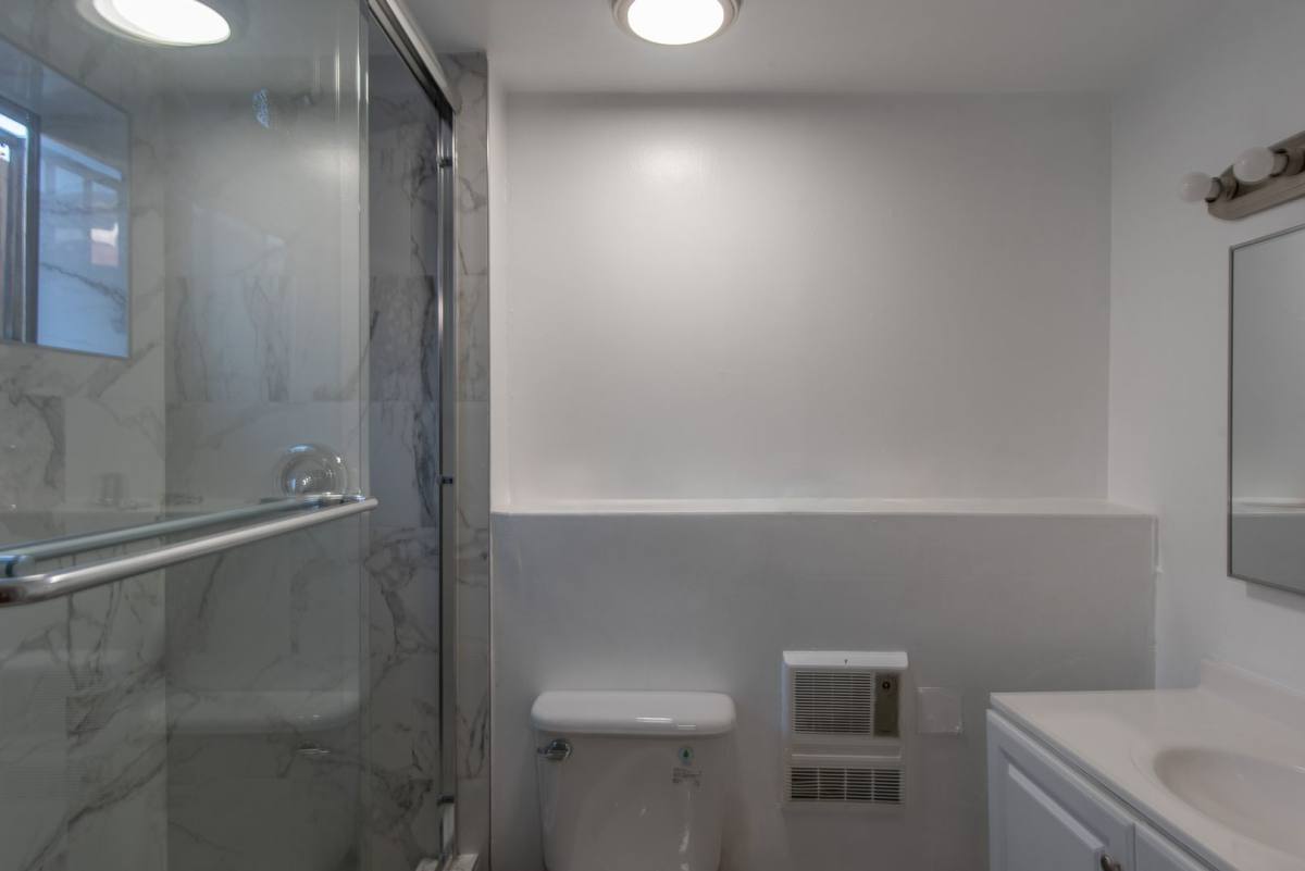 3712 Hemlock St, San Diego, CA 92113 - Apartment for Rent - Image 9