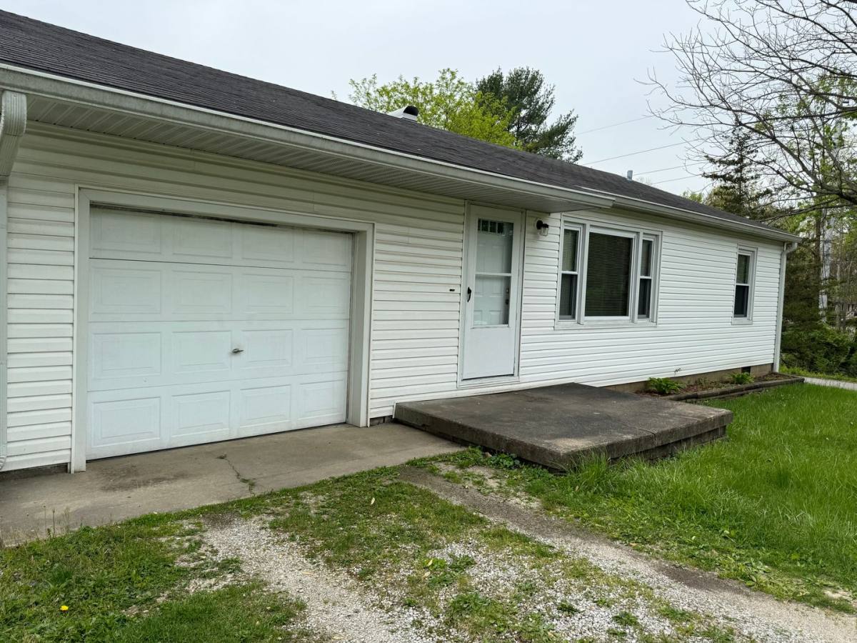 House for rent at 691 W Fairway Lane, Bloomington, IN 47403