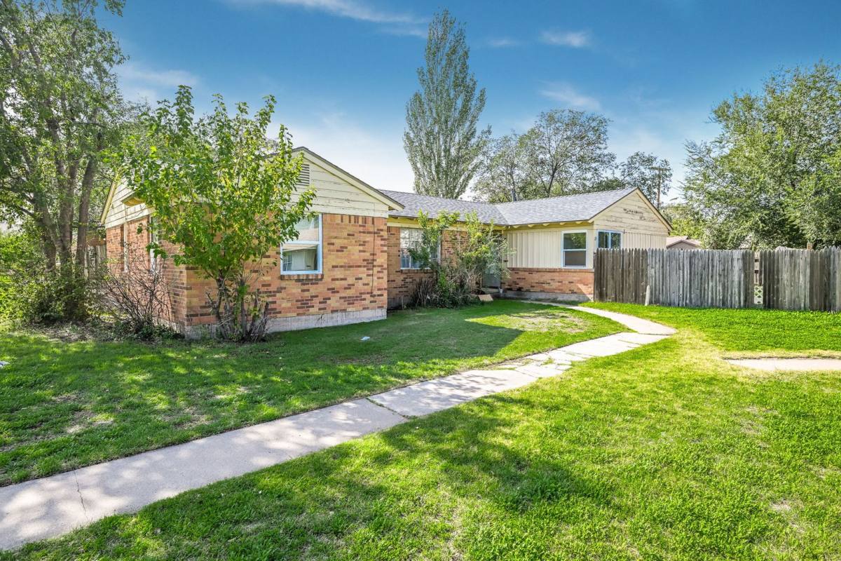 Apartment for rent at 2810 Duncan Dr, Amarillo, TX 79109