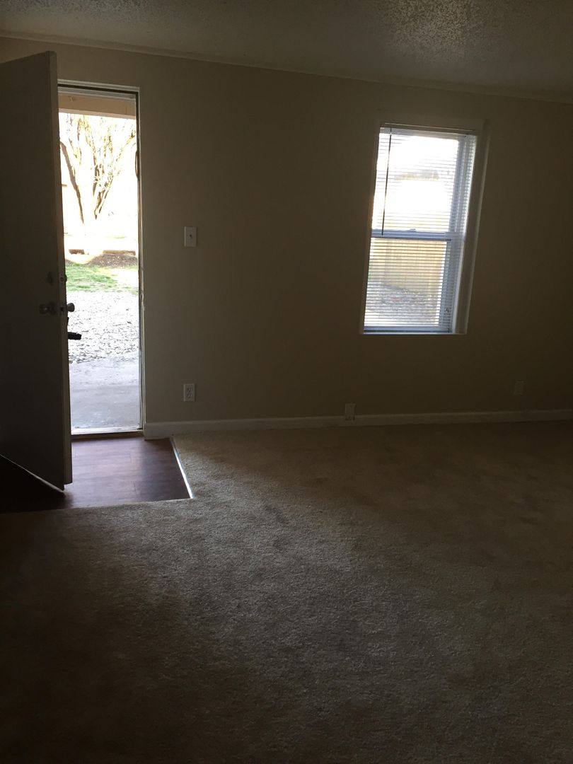 House for rent at 418 Spratley St, Kansas City, MO 64161