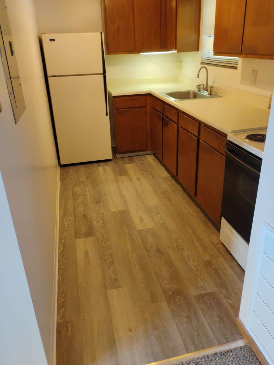 930 Punta Gorda Ave, East McKeesport, PA 15035 - Apartment for Rent - Image 4