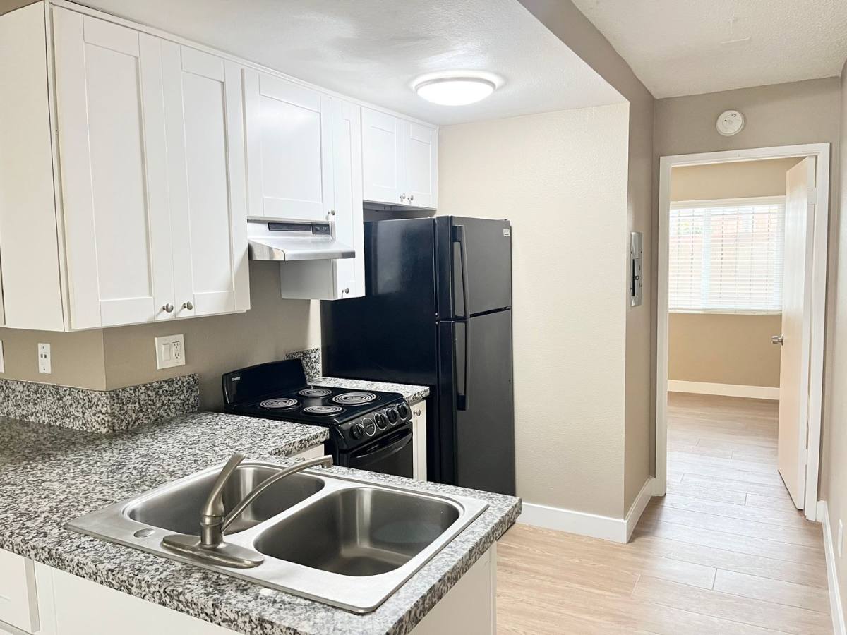 4364 50th St, San Diego, CA 92115 - Apartment for Rent - Image 5