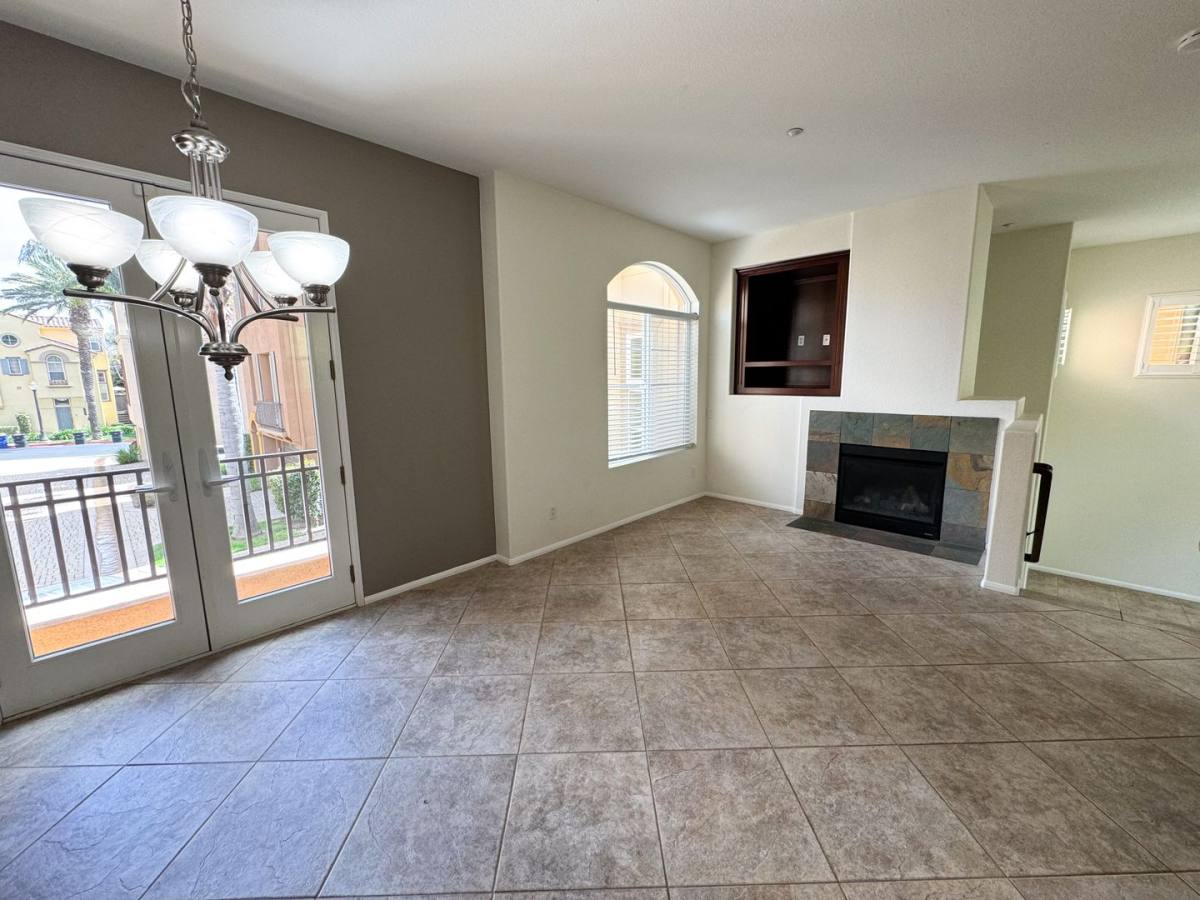 2696 Villas Way, San Diego, CA 92108 - House for Rent - Image 10