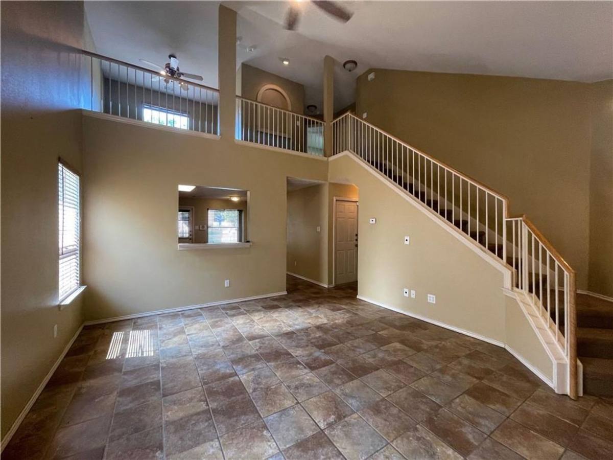 5206 Hartson, Kyle, TX 78640 - House for Rent - Image 9