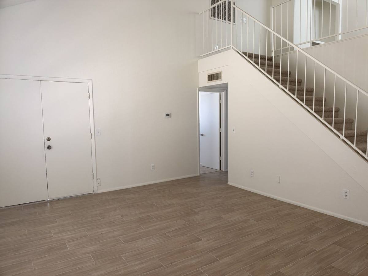 8938 W Fairmount Ave, Phoenix, AZ 85037 - House for Rent - Image 6