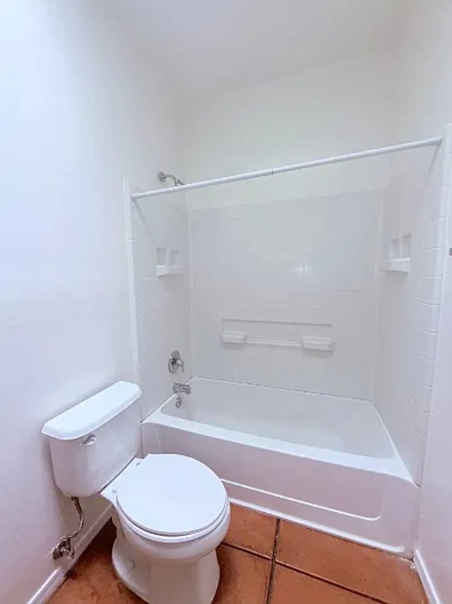 324 W 23rd St, Tucson, AZ 85713 - Apartment for Rent - Image 6