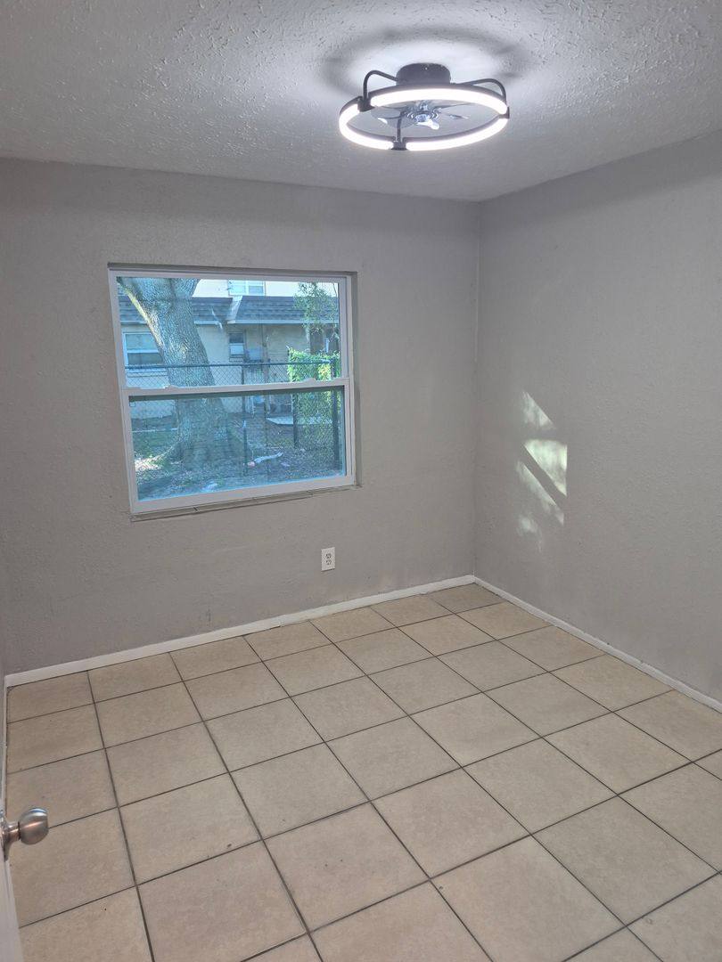 1511 E 140th Ave, Tampa, FL 33613 - Apartment for Rent - Image 9