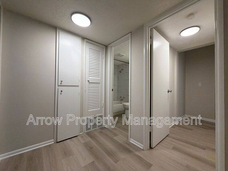 5703 S 14-8, Omaha, NE 68107 - Apartment for Rent - Image 9