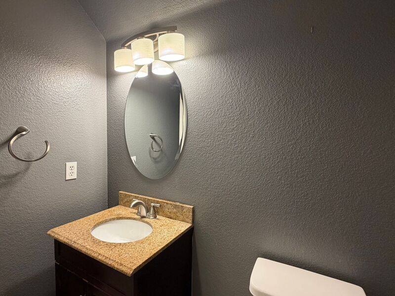 1631 Carriage Circle, Vista, CA 92081 - House for Rent - Image 8