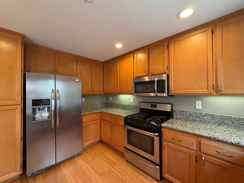1631 Carriage Circle, Vista, CA 92081 - House for Rent - Image 6
