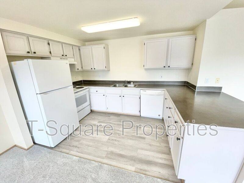 8830 3rd Ave SE #305, Everett, WA 98208 - Apartment for Rent - Image 3
