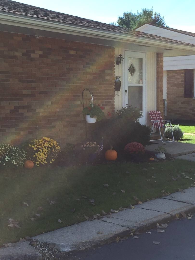 Courtyard Village, 100-140 Normandy Dr, Painesville, OH 44077 - Apartment for Rent - Image 9
