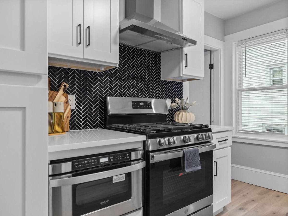 7-9 Dickson St #3, Somerville, MA 02144 - House for Rent - Image 4
