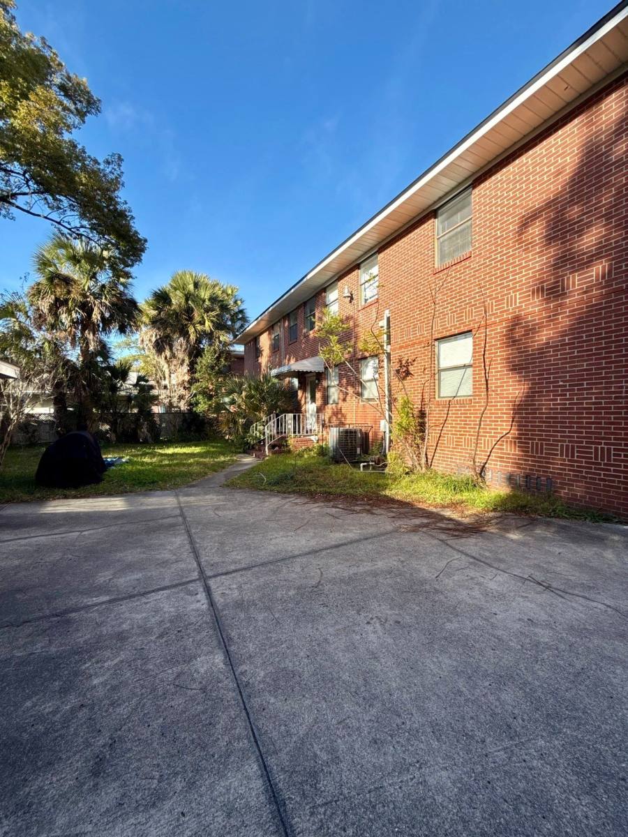 3114 Belden Circle, Jacksonville, FL 32207 - Apartment for Rent - Image 8