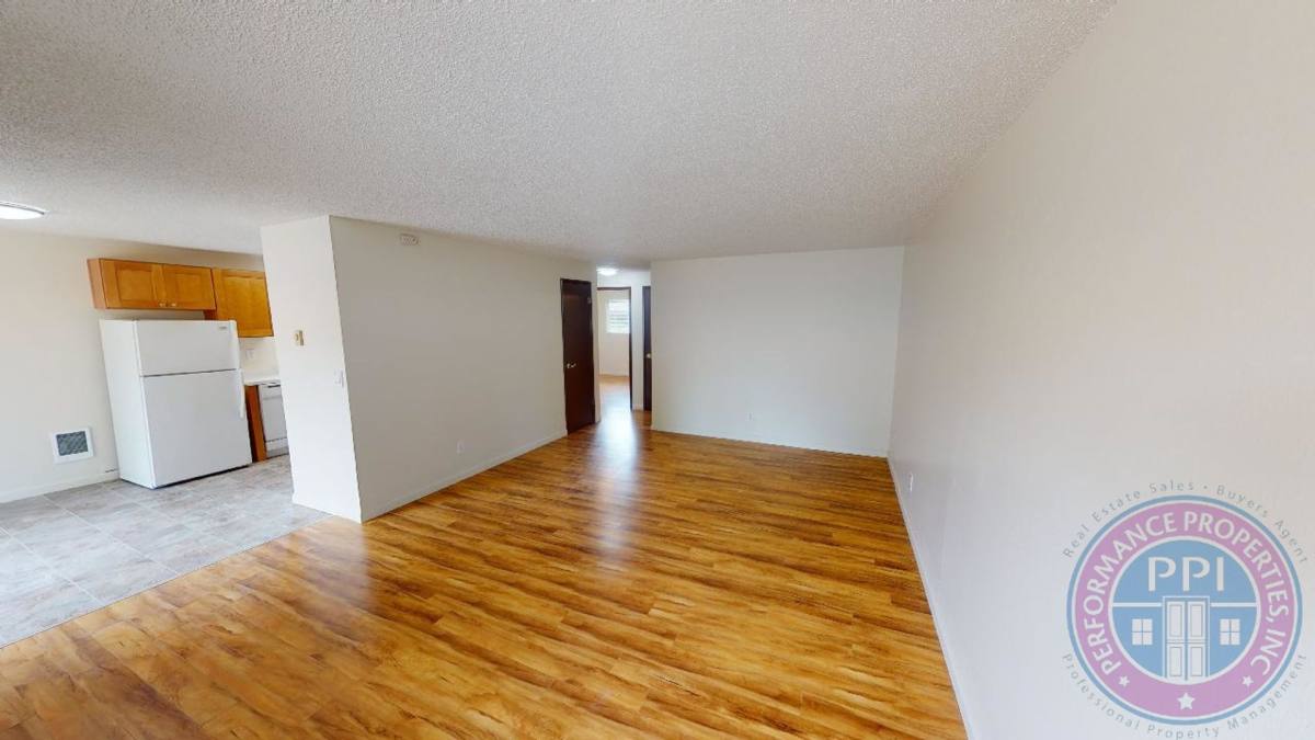 4919 NE Killingsworth St, Portland, OR 97218 - Apartment for Rent - Image 10