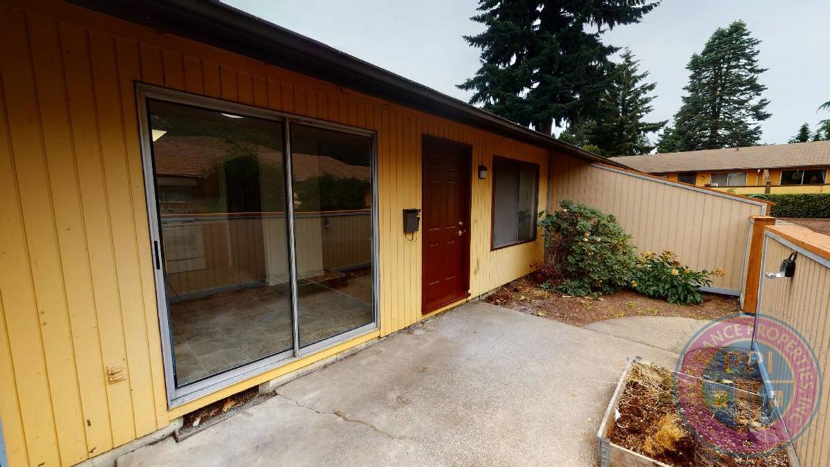 4919 NE Killingsworth St, Portland, OR 97218 - Apartment for Rent - Image 9