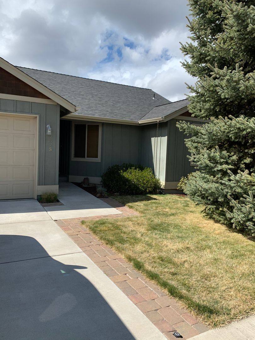 House for rent at 2575 NE Jones Rd, Bend, OR 97701