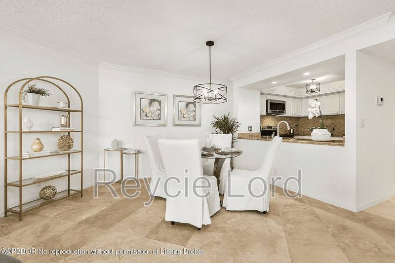 Apartment for rent at 3701 S Flagler Dr #B302, West Palm Beach, FL 33405