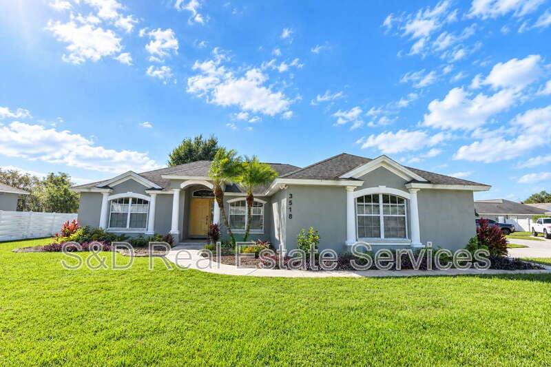 House for rent at 3518 Remington Oaks Way, Lakeland, FL 33810