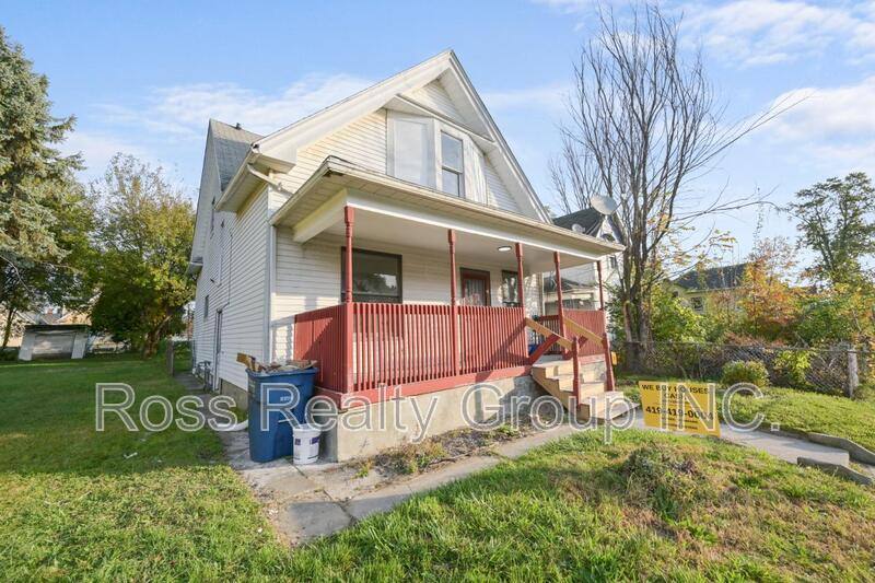 924 Pinewood Ave, Toledo, OH 43607 - House for Rent - Image 1