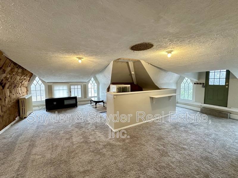 27 Casterton Ave, Akron, OH 44303 - Apartment for Rent - Image 6