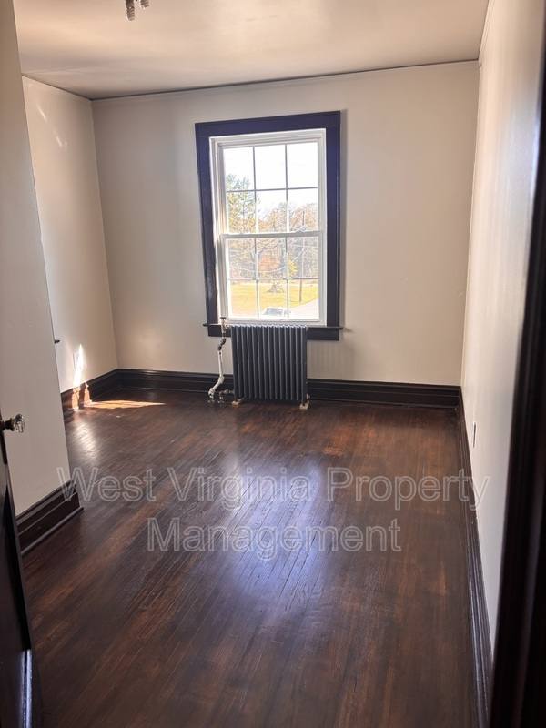 122 W C St, Beckley, WV 25801 - House for Rent - Image 10