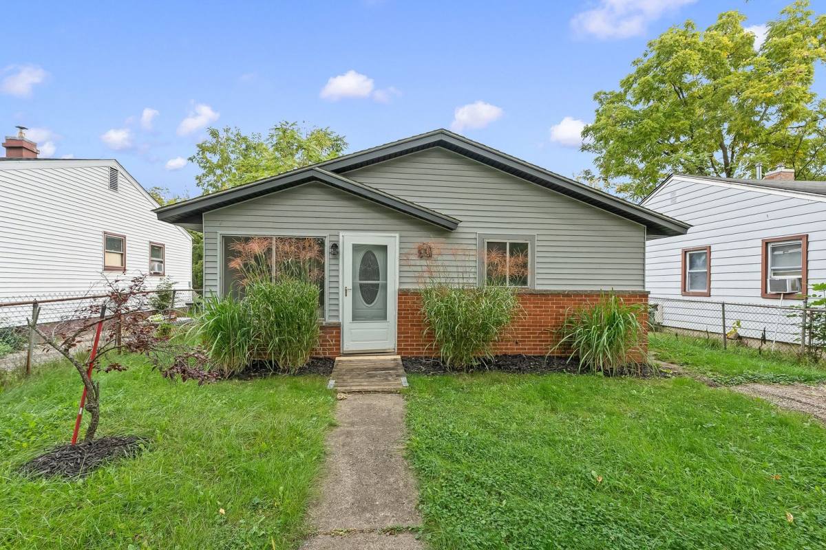 House for rent at 41 E Sheffield, Pontiac, MI 48340
