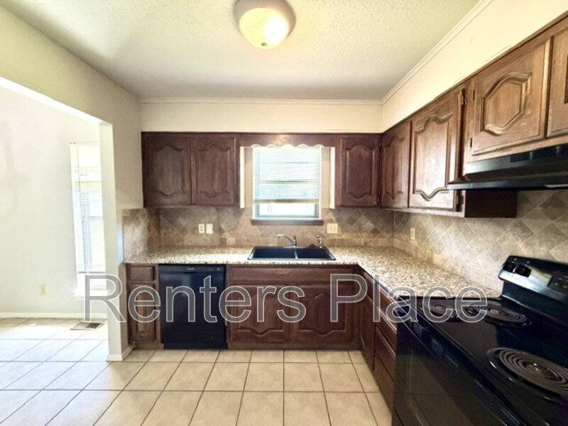 1525 E 73rd Place, Tulsa, OK 74136 - House for Rent - Image 5