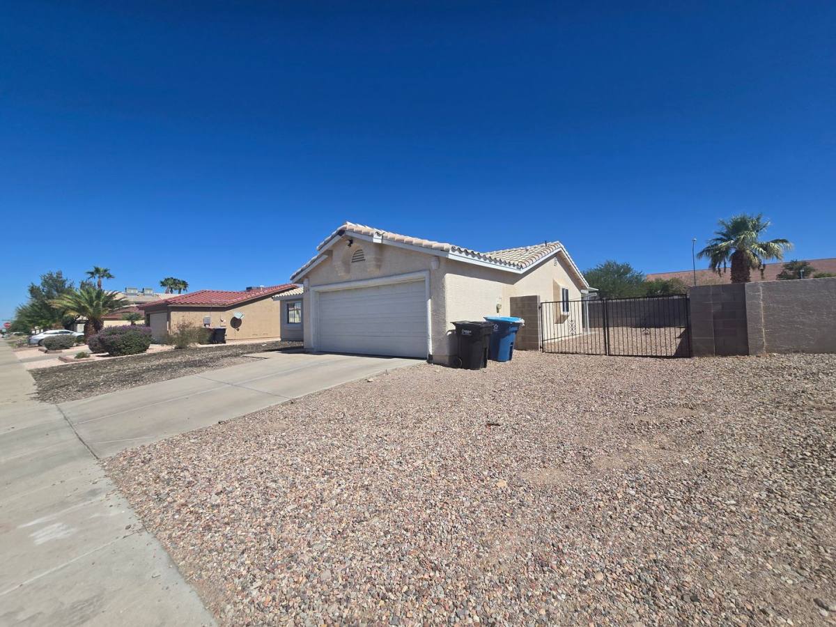 166 Skytop Dr, Henderson, NV 89015 - House for Rent - Image 1