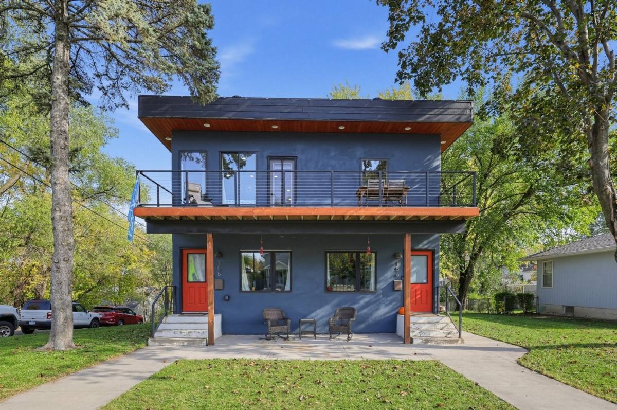 Townhouse for rent at 156 10th Ave N, South St. Paul, MN 55075