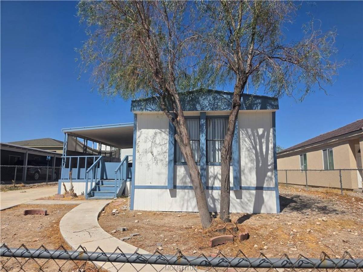 779 Terrace, Bullhead City, AZ 86442 - House for Rent