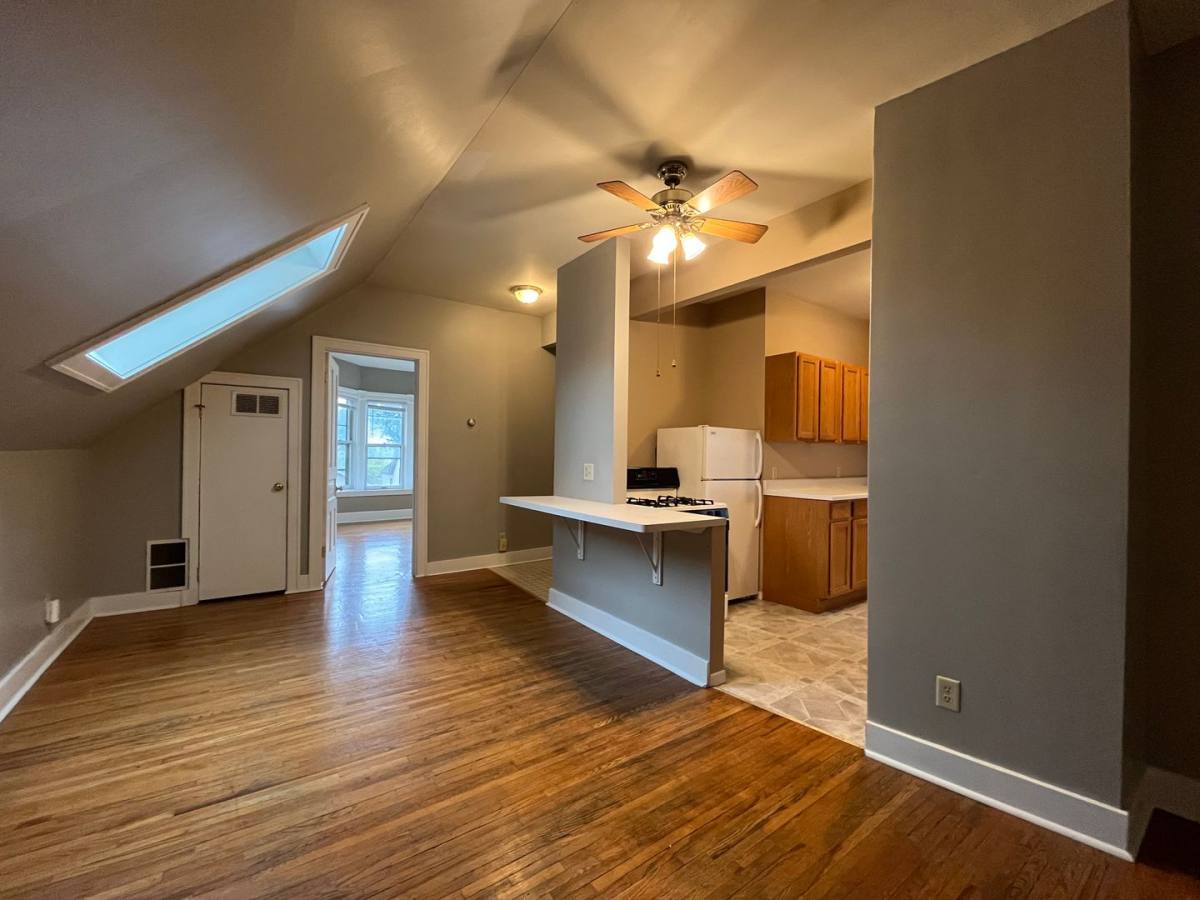 504 Belvidere St E #2, St. Paul, MN 55107 - Townhouse for Rent - Image 6