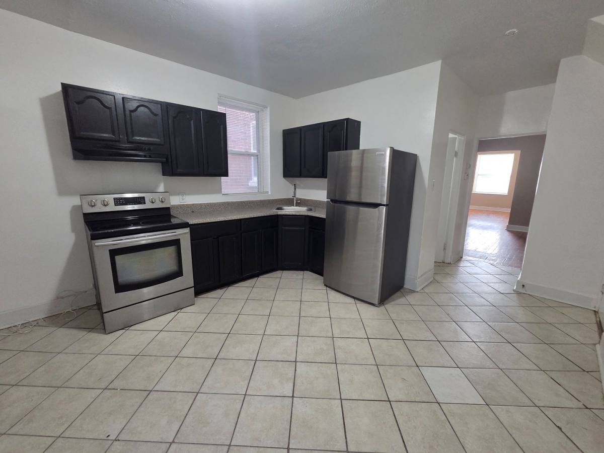 2839 - 2841 Miami, St. Louis, MO 63118 - Townhouse for Rent - Image 2