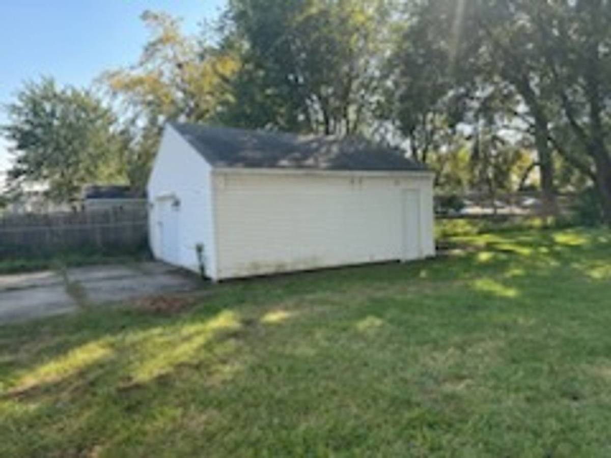 3652 Colfax St, Gary, IN 46408 - House for Rent - Image 7
