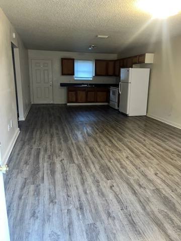 19490 Magnolia St #B, Citronelle, AL 36522 - Apartment for Rent - Image 2
