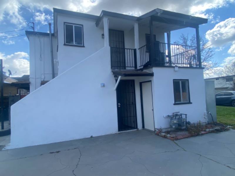 9418 1/2 Harvard St, Bellflower, CA 90706 - Apartment for Rent - Image 2